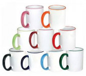 Кружка с цветным ободком и ручкой